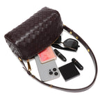 chic everyday handbag