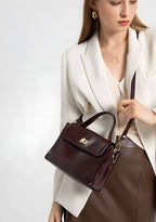 minimalist leather- shoulder bag classic