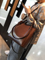 professional bag for women with laptop compartment