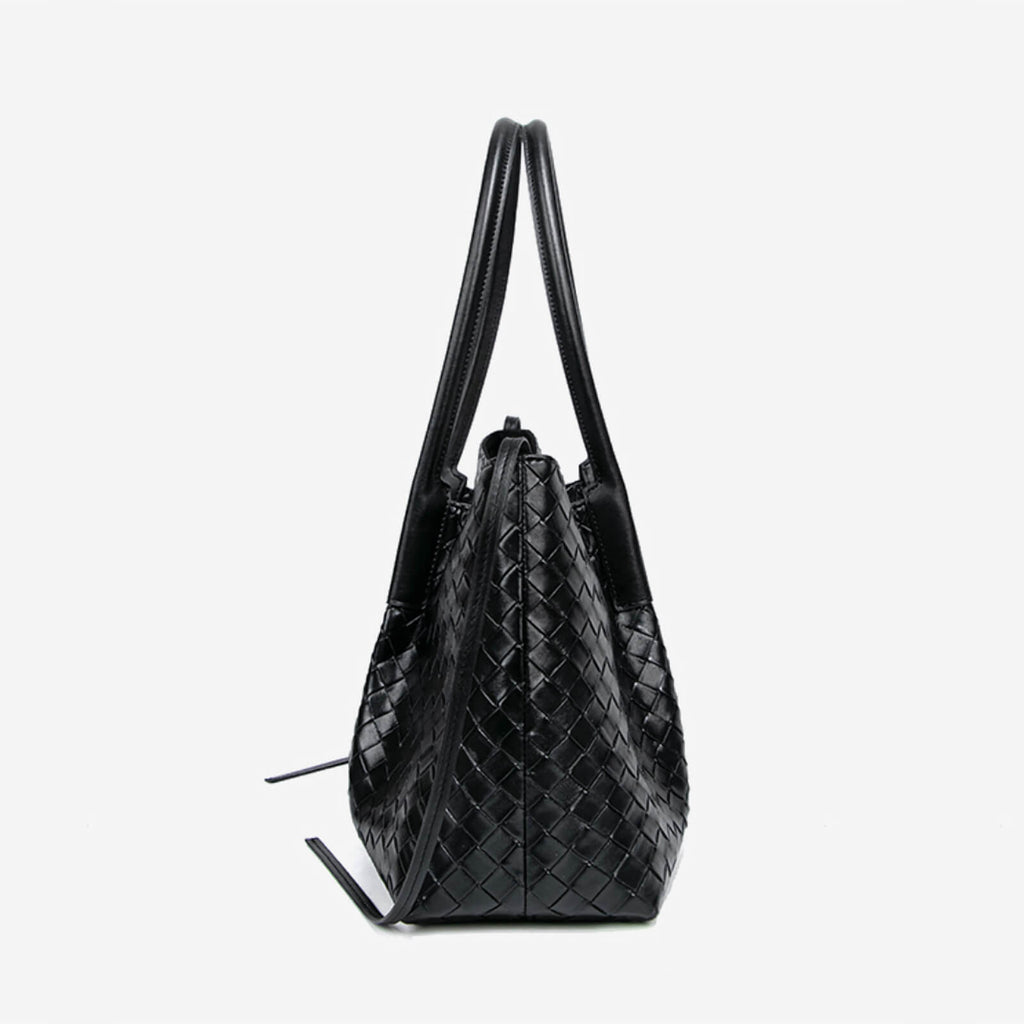 versatile shoulder handbag