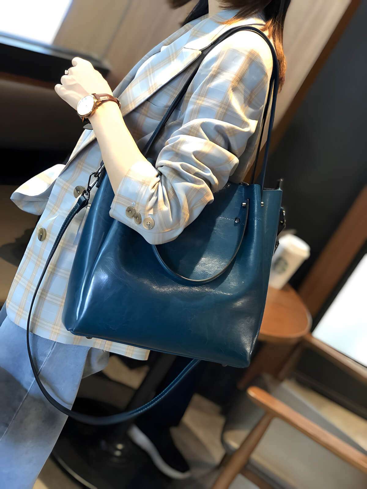 water resistant leather commuter tote